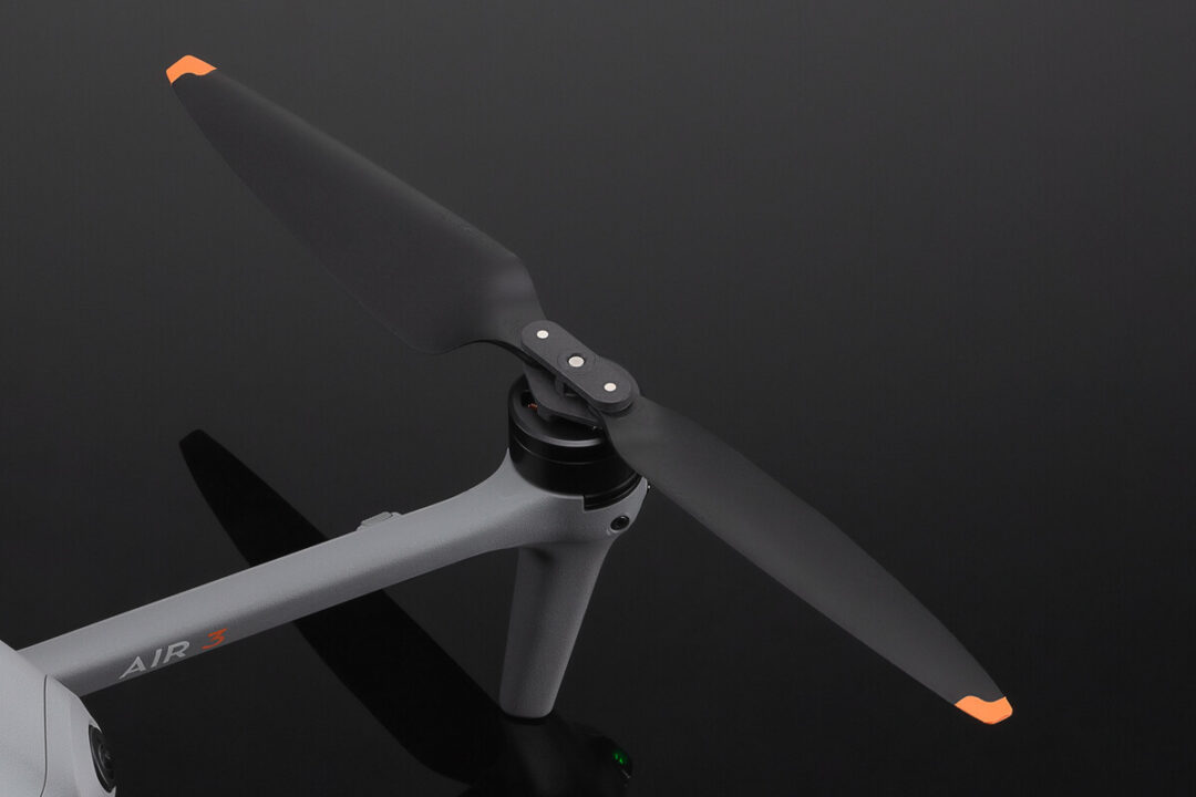 buy dji Air 3 Low noise original propellers from dubai